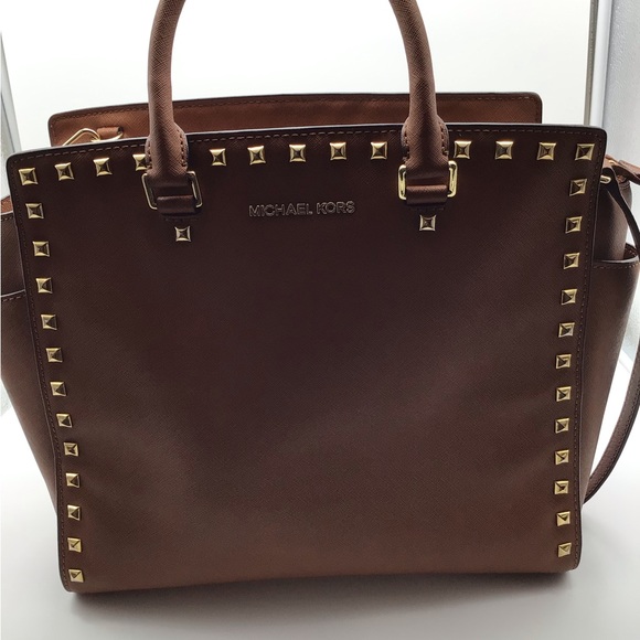 Michael Kors Selma Stud Large Brown Tote - Excellent Used Condition - Picture 6 of 16